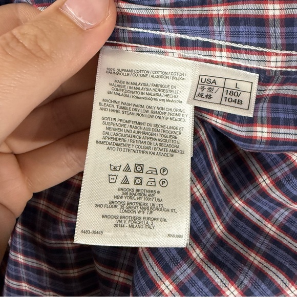 Brooks Brothers Men’s Blue and Red Button Down 100% Cotton - Picture 6 of 6
